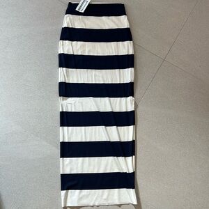 NADIA TARR Maxi Fitted Skirt! NWT